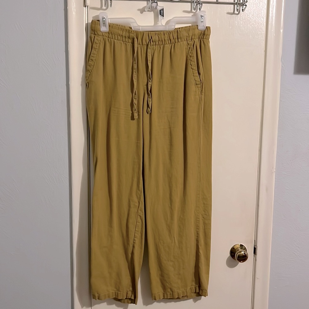 Yellow yoga style pants, small - Picture 1 of 3